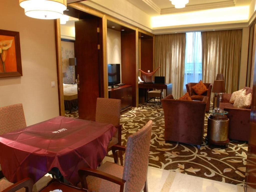 Sichuan Tennis International Hotel Main Building Chengdu Exterior foto